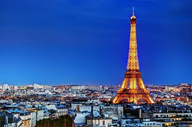 4 hours Paris private guided tour with hotel pickup & drop