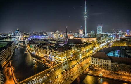 Berlin and Potsdam Full-Day Historical City Tour