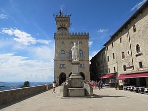 San Marino: Discover the Ancient Land with Transfer (Tuesday-Thursday)