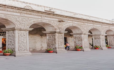 Arequipa City Tour with Santa Catalina Monastery Visit