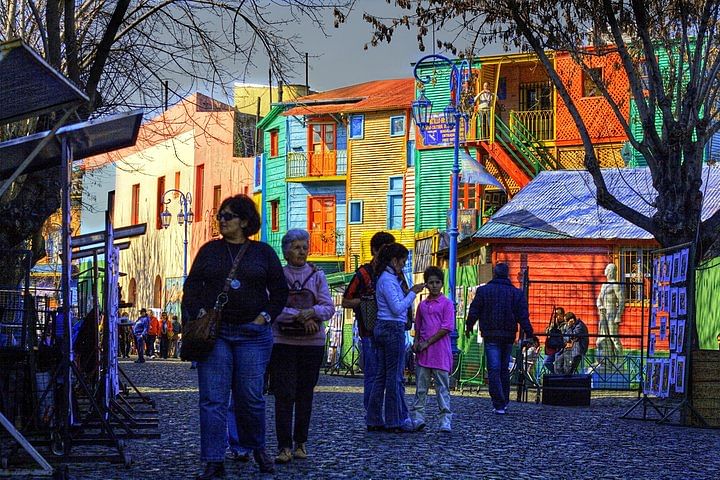 Private Buenos Aires City Tour: Casa Rosada, La Boca & Recoleta Highlights