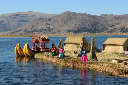 Lake Titicaca Fast Boat Tour Uros and Taquile Islands with Lunch