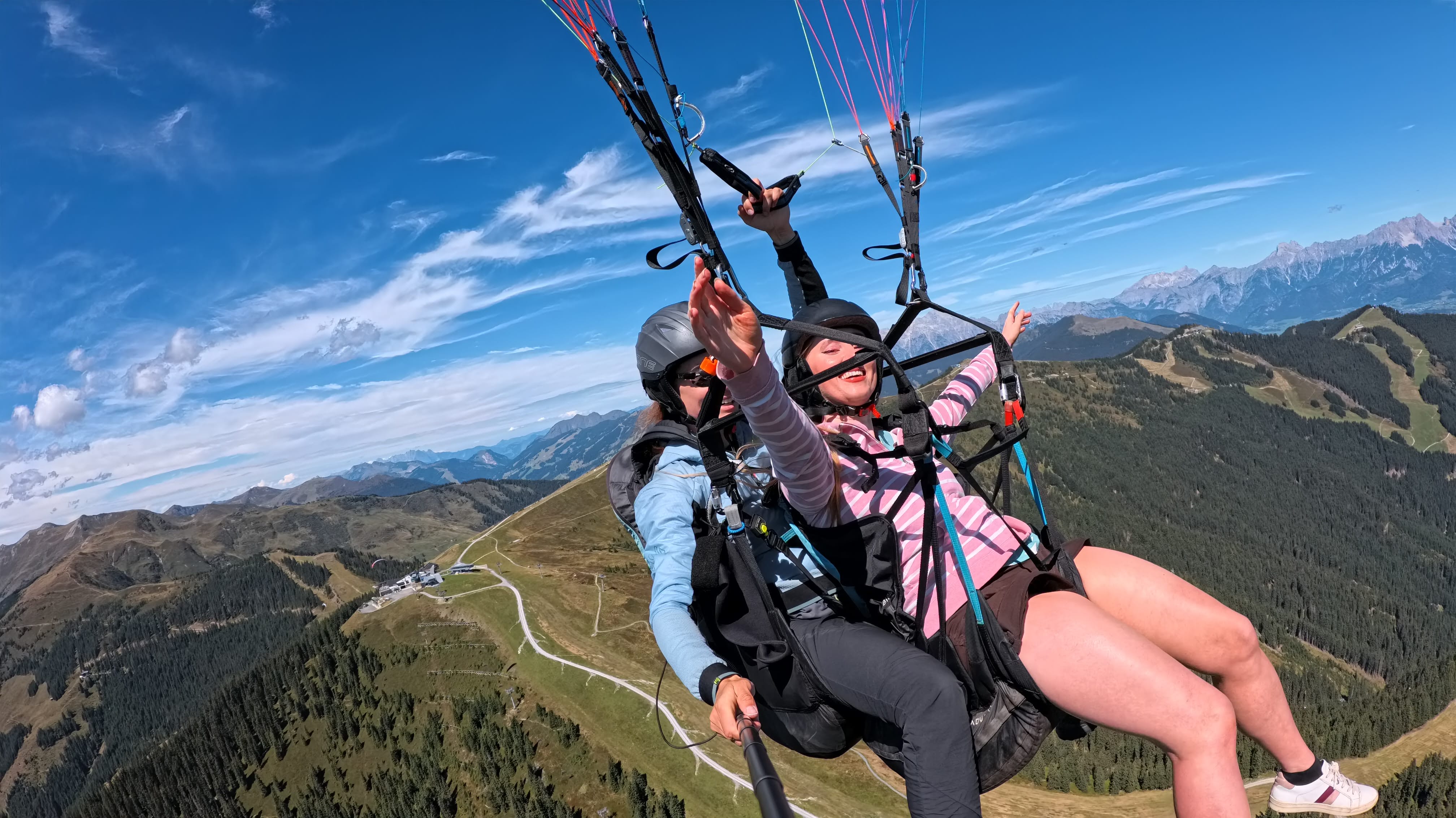 Tandem paragliding Classic Plus (Thermal Flow) over the Alps, Austria