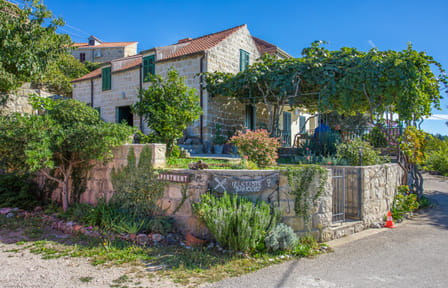 Culinary Tour of Cavtat and Čilipi in Konavle Valley