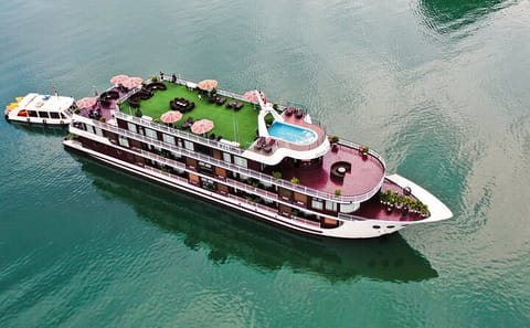 Dora Cruise 3 Days Explore Halong Bay Lan Ha Bay Private Balcony