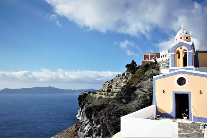 Santorini 7 Hour Private Tour & Wine Tasting