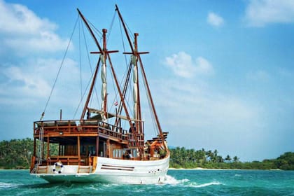 Luxury Boat Around Samui