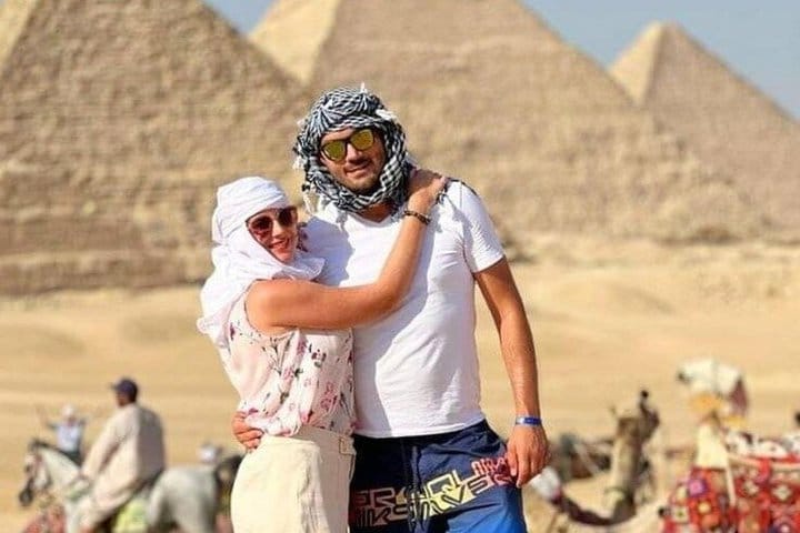 Half Day Tour to Giza Pyramids with Camel Ride & Lunch