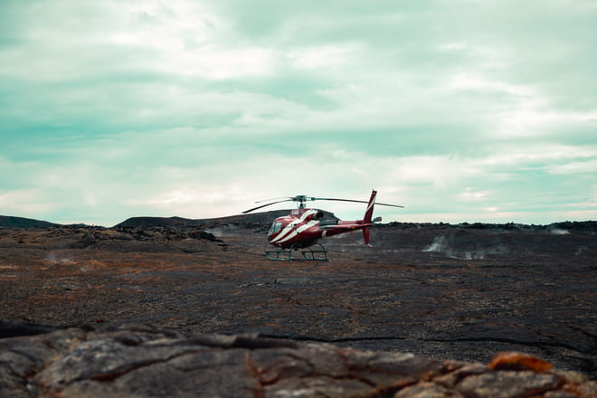 Volcano Craters & Hot Springs Landing Helicopter Tour from Reykjavík 3