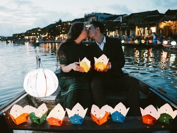Hoi An Lantern Shop and River Boat Photoshoot Experience