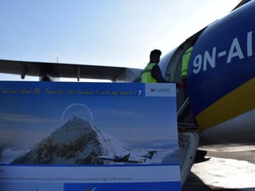 Everest Mountain Flight Tour from Kathmandu in Luxury Vehicle