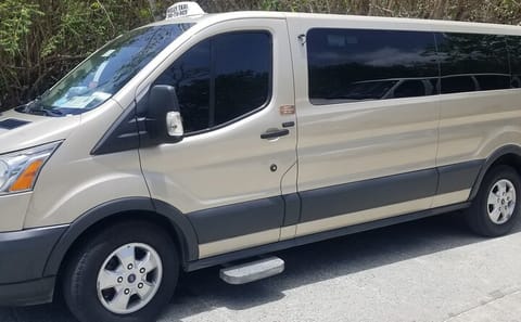Charlotte Amalie Shopping and Sightseeing Tour in St. Thomas