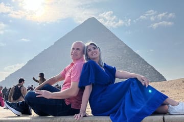 Vip Tour Giza pyramids, sphinx with Camel Ride and Vip lunch