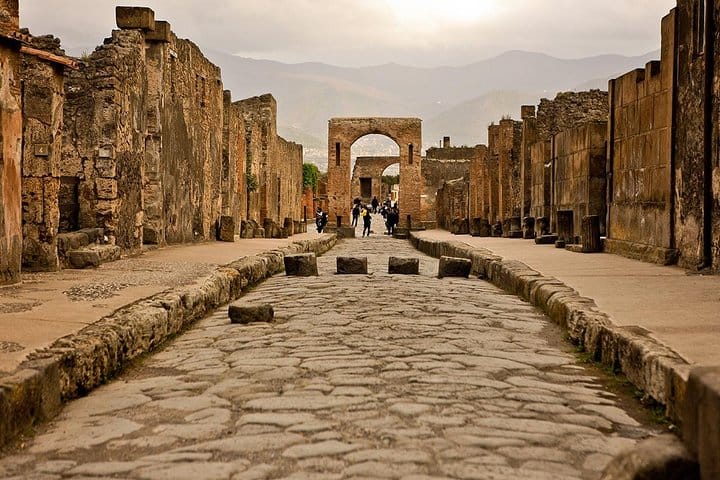 Pompeii & Vesuvius entrance fees included - Daily From Sorrento
