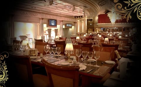 Tango Dinner and Show Experience in Buenos Aires
