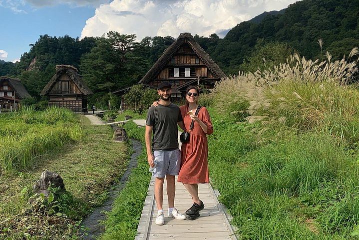 Shirakawa-go Half day tour (UNESCO World Heritage near Takayama)