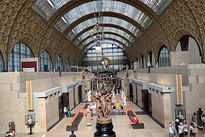 Skip-the-Line Musee d'Orsay Private Tour with an Expert Guide 