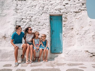 Professional Photo Shoot Experience in Mykonos, Greece