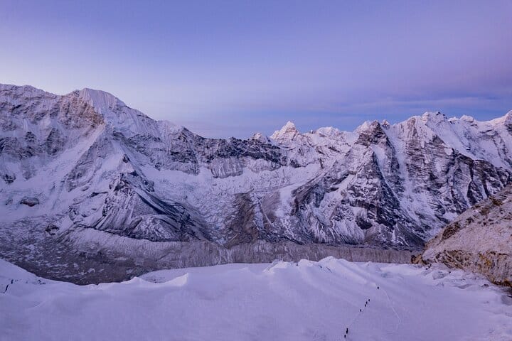 23 Days Island Peak Trekking in Nepal