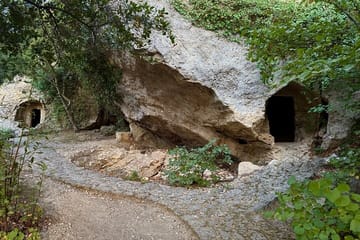 Private Rethymno Tour of Arkadi, Eleutherna, and Margarites