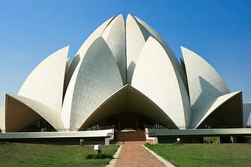 Private Tour of Akshardham Temple, Lotus Temple & Iskcone Temple in Delhi