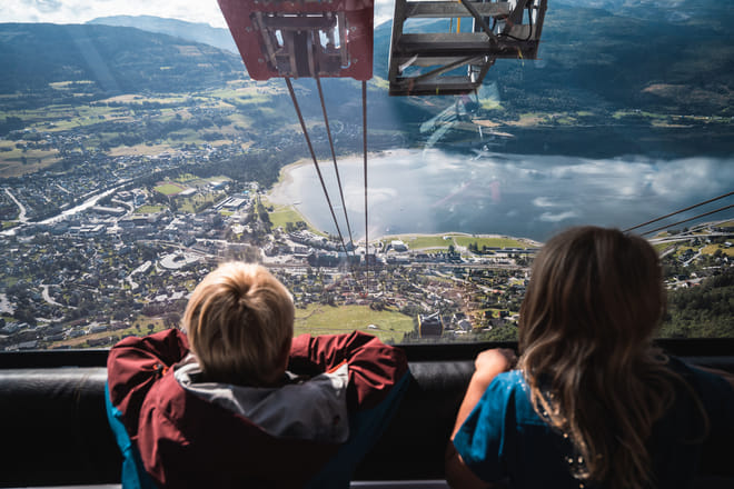 Private guided tour - Hardangerfjord, Voss Gondola & 4 Great Waterfalls 8