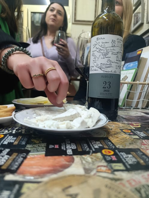 Madrid City Wine Tour & Pairing - Photo 4