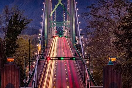 6 Hours Private tour of city of Vancouver & North Vancouver