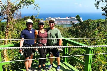 Extreme Zipline Adventure and Wildlife Tour in West End, Honduras