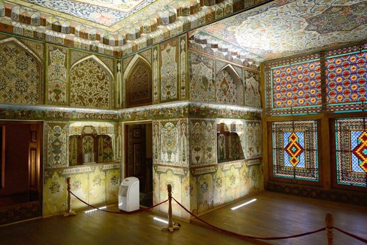 sheki-khans-house-palace-unesco-Azerbaijan