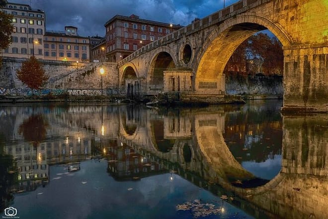 Exclusive Private Rome by Night Vespa Tour