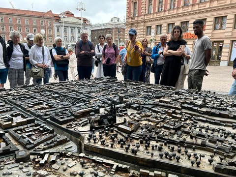 Feel the Pulse of the City - Small Group Zagreb Walking Tour with Funicular Ride