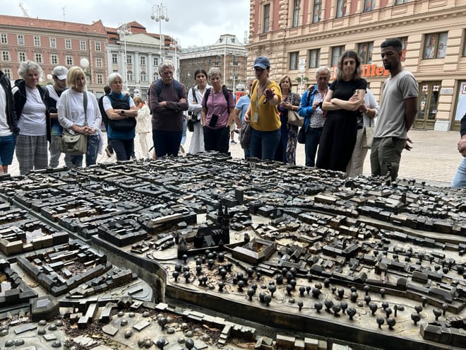 Feel the Pulse of the City - Small Group Zagreb Walking Tour with Funicular Ride