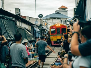 Maeklong Railway Market