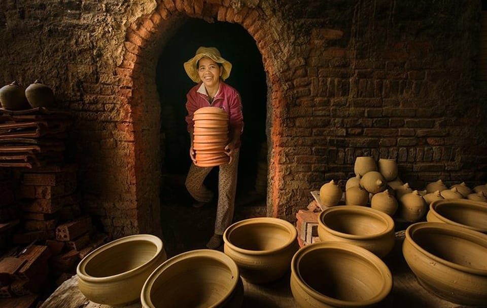 Cultural Craft Tour in Hoi An: Woodwork and Pottery