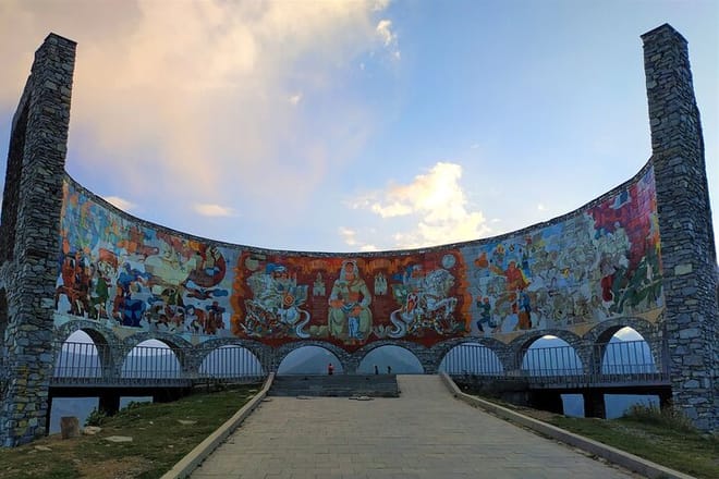Treaty of Georgievsk Monument (Panorama Gudauri)