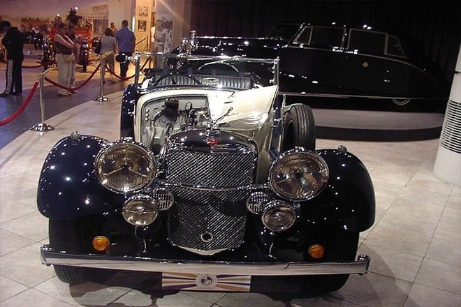Royal Automobile