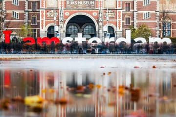 Private Walking Tour and Photoshoot at Rijksmuseum, Amsterdam