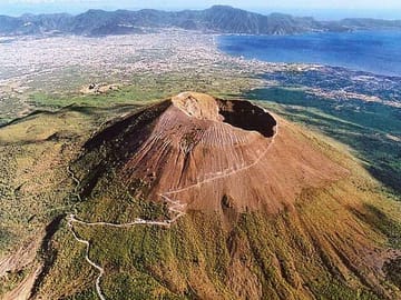 Private Half-Day Tour of Vesuvius National Park from Naples