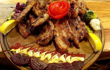 Tirana Food and Communist History Tour in One Day