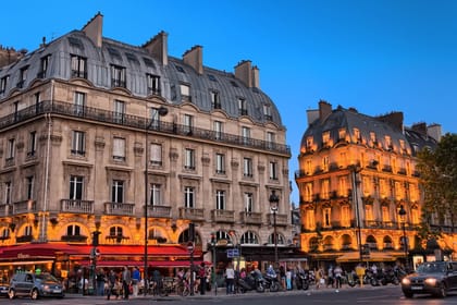 Private Illumination Tour – Door-To-Door Service