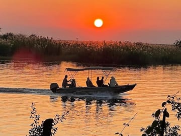 Li River Cruise from Guiliin to Yangshuo Reed Flute Cave Tour