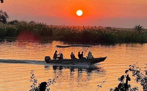 5-Day Adventure Tour of Victoria Falls and Chobe National Park