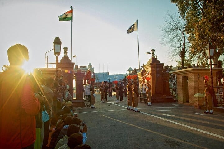 Amritsar: Golden Temples & Historic Sites Tour