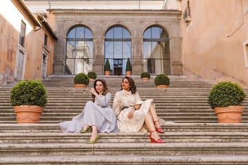 Professional Photography Session at Iconic Pisa Landmarks