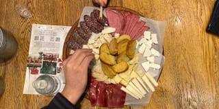 Foodie Walk Tour in Athens