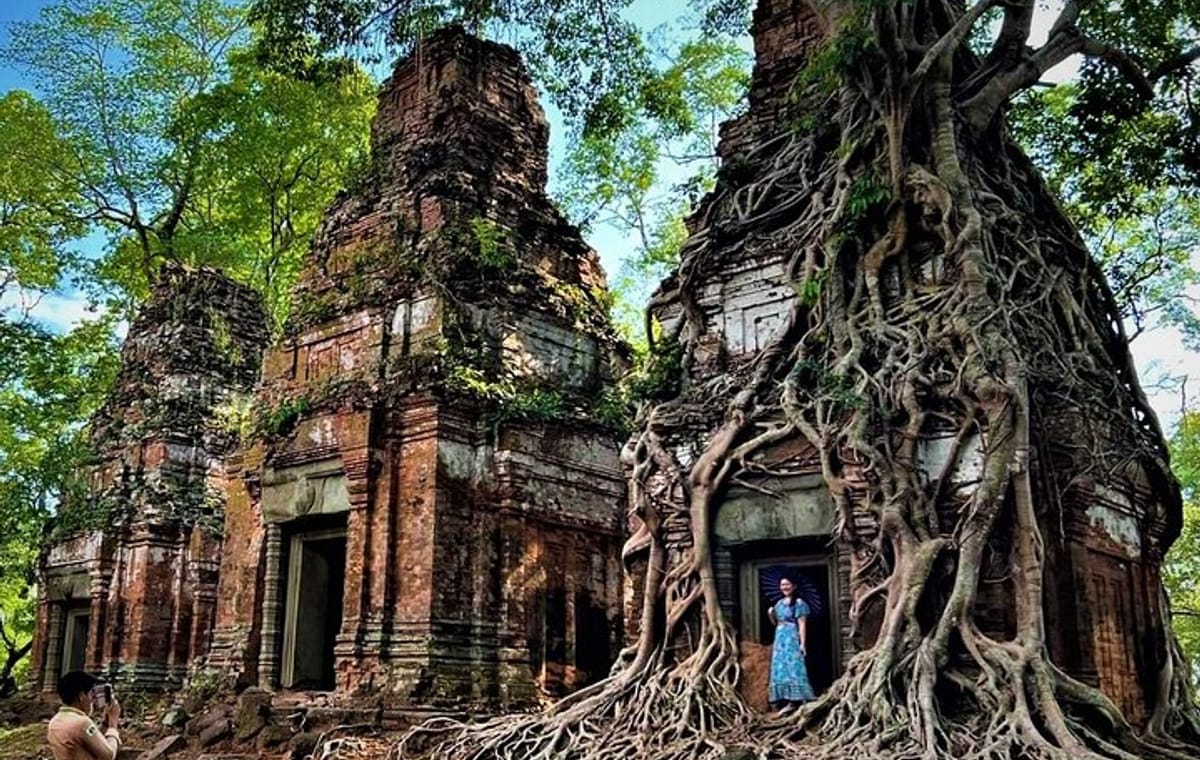 Koh Ker & Beng Mealea Temple Full-Day Private Tour from Siem Reap