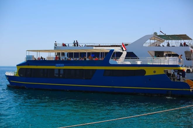 Semi-Submersible Experience from Hurghada