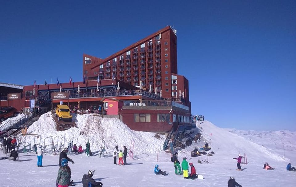 Shared Full day Farellones and Colorado  centers seasonal offer