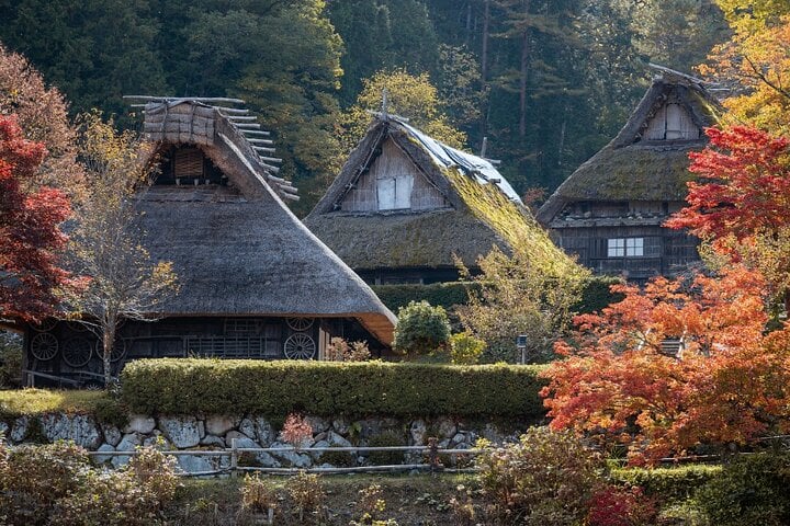 Takayama Private Vehicle Service with Restaurant Reservation